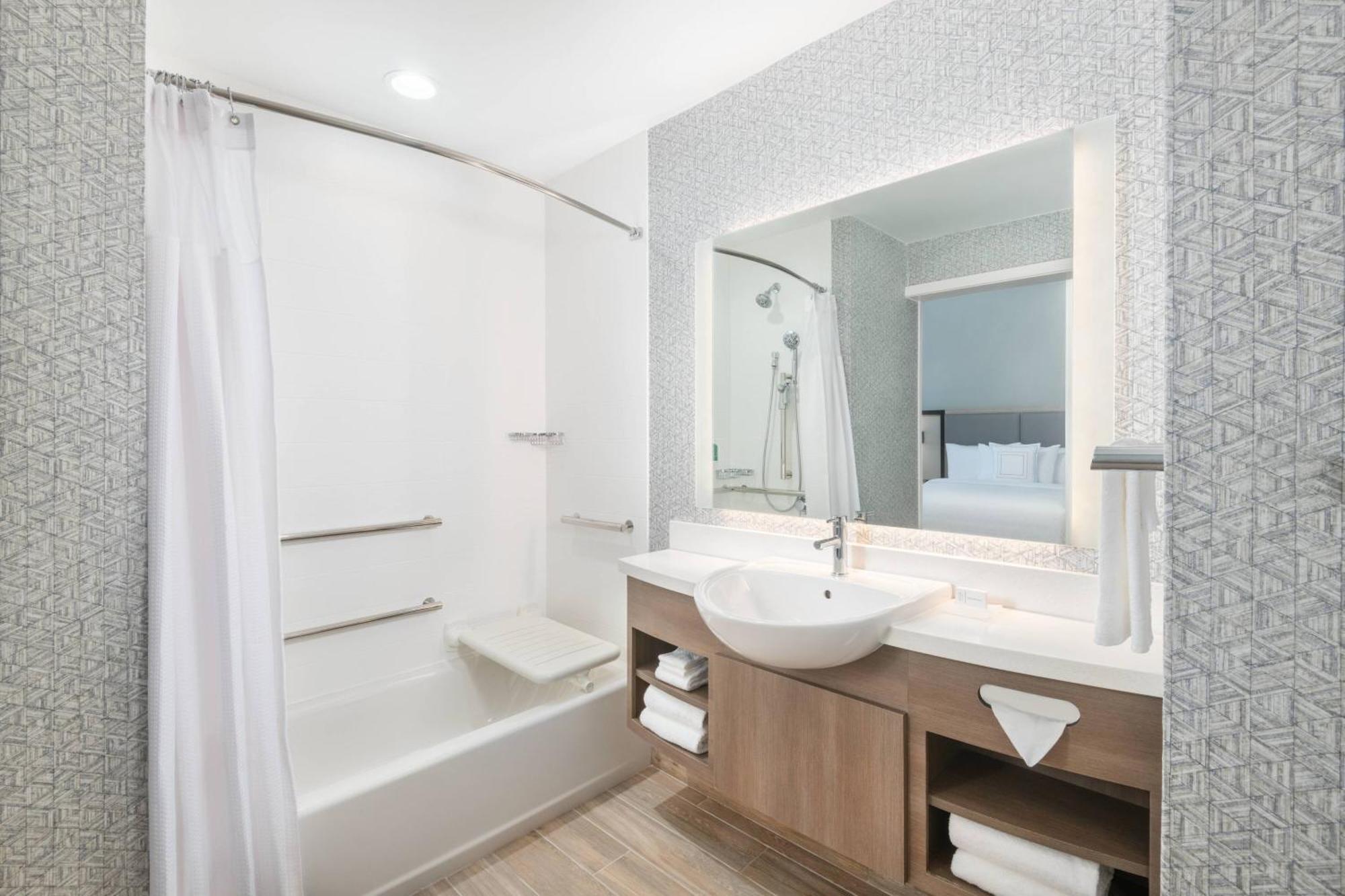 Springhill Suites By Marriott Panama City Beach Beachfront Esterno foto
